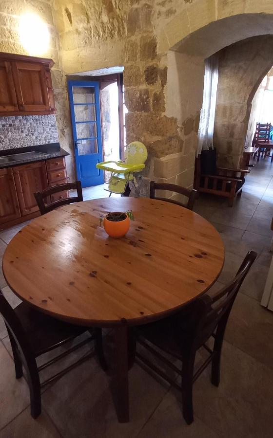 Ta Lucia Farmhouse With Private Pool And Bbq Villa Santa Luċija Exterior foto